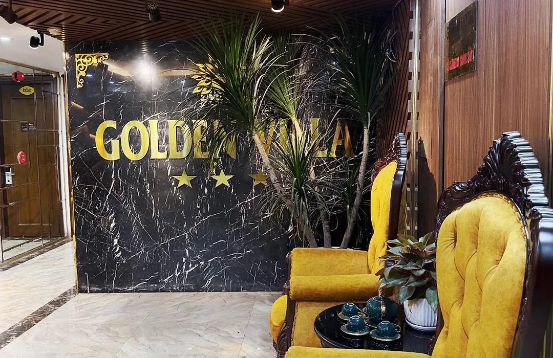 Golden Hotel-1